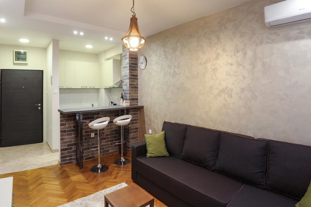 Apartment Promenada Novi Sad Exterior foto